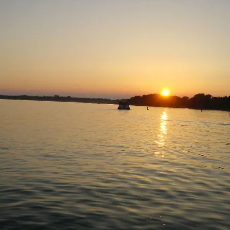 شقة Am Weinberg Mueritz *