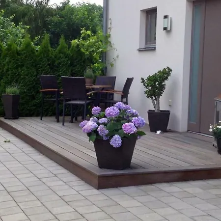 شقة Am Weinberg Mueritz *